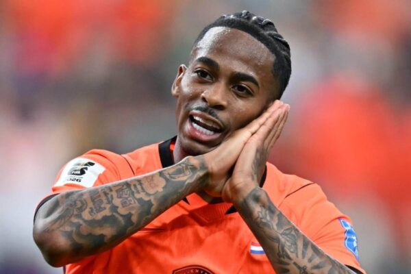 A Holanda marcou cinco gols na Suécia. Esta grande vitória os torna candidatos à Copa do Mundo?