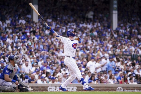 PCA continua batendo, mas Cubs lentos não conseguem reunir impulso