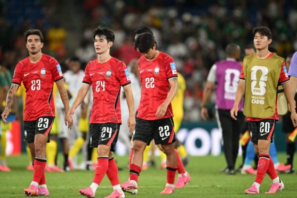 Presidente da Coreia do Sul ‘perplexo’ com saída da Copa do Mundo, pede investigação do governo