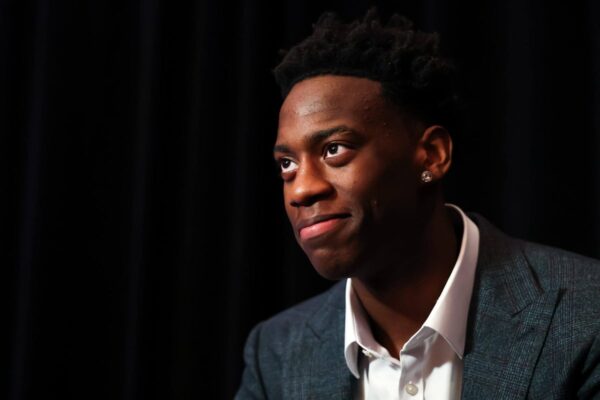 Mãe dos Wizards sobre se AJ Dybantsa e Darryn Peterson serão o número 1 no Draft da NBA