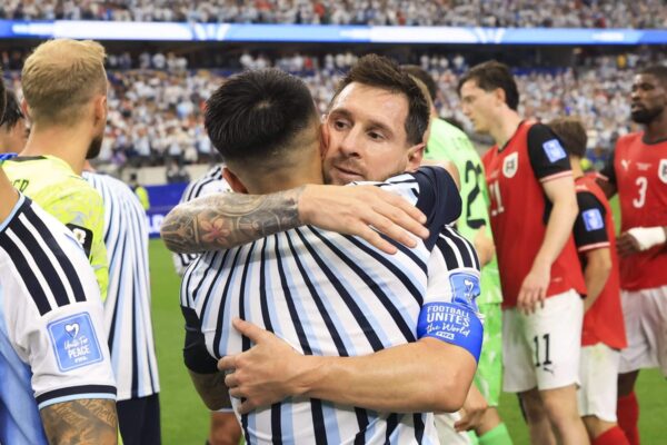 Esta versão da Argentina foi construída para Lionel Messi. Mas será que esse plano pode vencer esta Copa do Mundo?