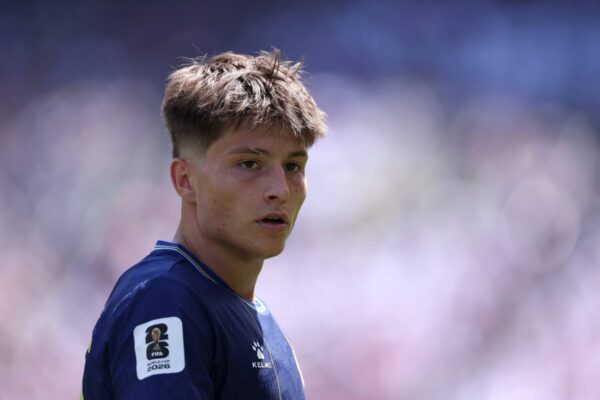 Por que um ex-internacional da USMNT agora está tentando eliminá-los da Copa do Mundo