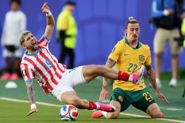 Paraguai e Austrália empatam sem gols e devem levar os dois lados às eliminatórias