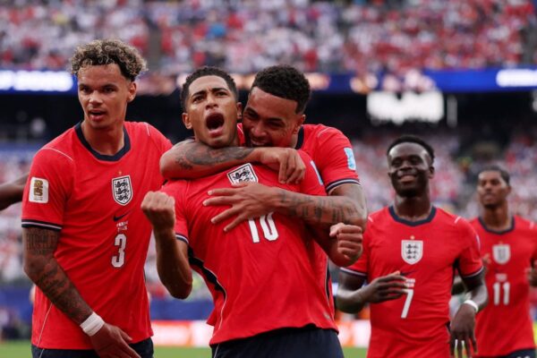 Inglaterra evita o caminho da Espanha, Bellingham ajuda a vencer o Panamá e lidera o grupo L da Copa do Mundo
