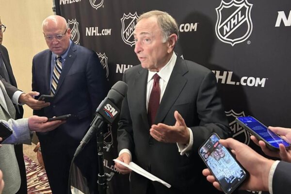 Processo de expansão de abertura da NHL, para explorar a viabilidade da franquia em Houston ou Austin