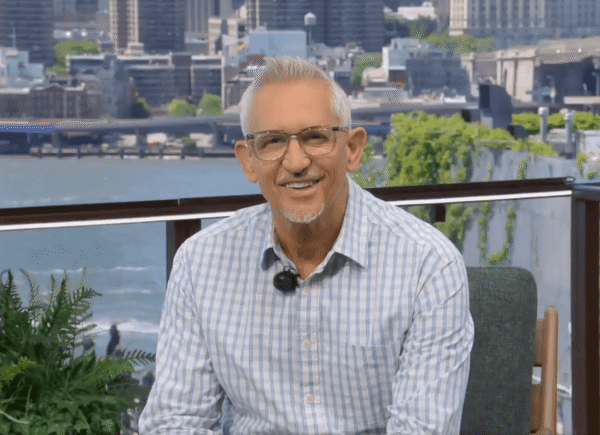 A participação especial de Gary Lineker na ITV: brincadeiras, farpas da BBC e um lembrete de por que ele era o rei da caixa