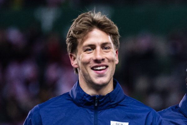 Brighton está de olho na transferência do zagueiro do Venezia, Michael Svoboda
