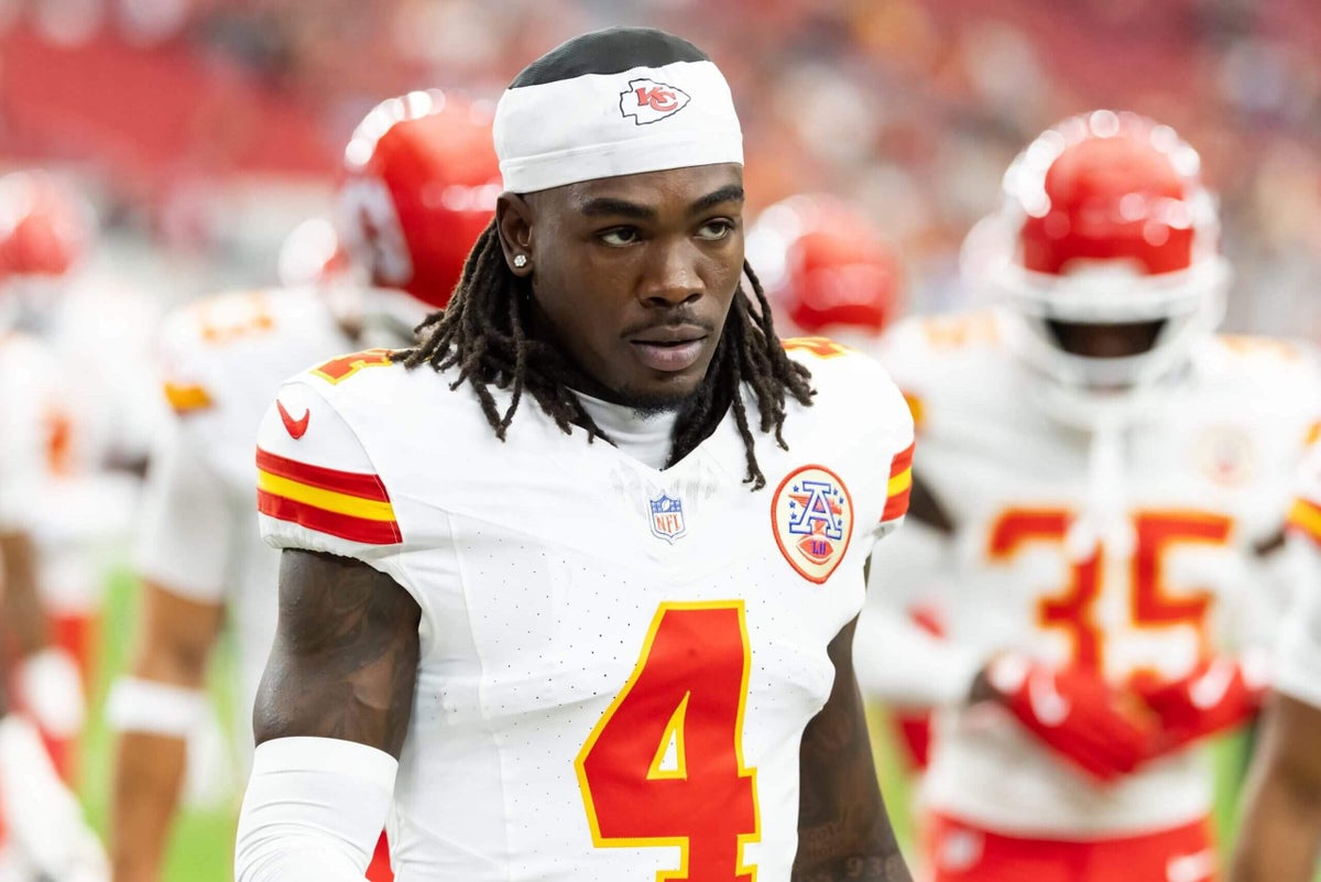 O recebedor do Chiefs, Rashee Rice, é libertado da prisão após cumprir pena de 30 dias
