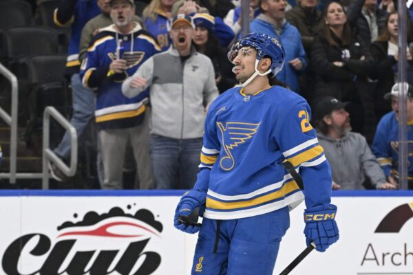 Blues trocam Jordan Kyrou para Capitals por McMichael, Gastrin, escolha do primeiro turno