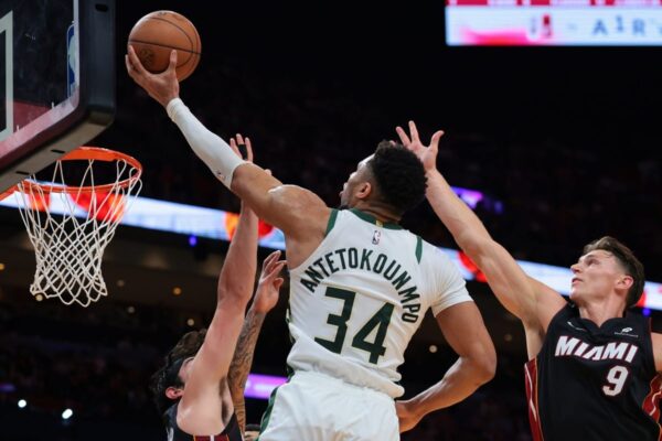 A troca de Giannis finalmente aconteceu, além de uma cavalgada de gols
