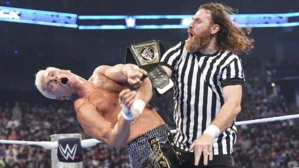 Momento da semana ‘Oh Sh-t’ da WWE (20 a 27 de junho): a violência chocante de Sami Zayn atordoa o Universo WWE