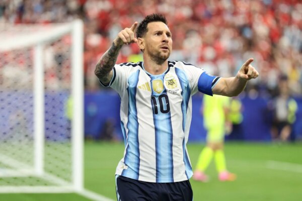 A posição de Lionel Messi sobre potencialmente jogar pela Argentina contra a Jordânia na Copa do Mundo da FIFA vem à tona: Relatórios
