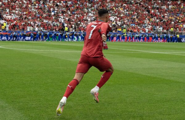 Cristiano Ronaldo pode se reunir com o técnico de Portugal em nível de clube após a Copa do Mundo FIFA de 2026: Relatórios
