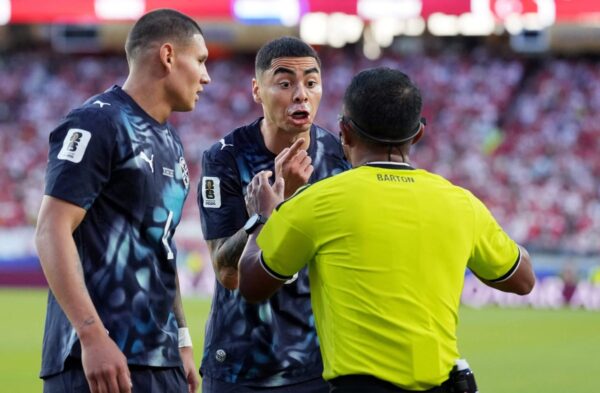 FIFA revoga credenciais de comentarista da Copa do Mundo após discurso cheio de palavrões no ar