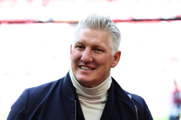 Bastian Schweinsteiger defende comentários do futebol africano após acusação de ‘racismo’
