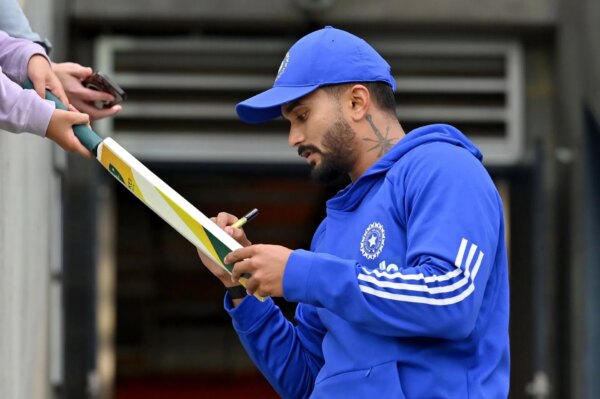 3 jogadores que podem substituir Nitish Kumar Reddy na equipe da Equipe Índia para IND vs IRE 2026 T20Is com Suryansh Shedge