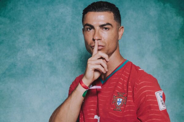 Cristiano Ronaldo joga hoje por Portugal contra o Uzbequistão na Copa do Mundo da FIFA?
