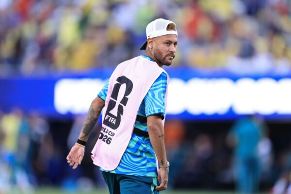 “Estou bastante confortável” – a estrela da Escócia diz que ‘não tem problemas’ em enfrentar Neymar Jr antes de um possível confronto na Copa do Mundo da FIFA