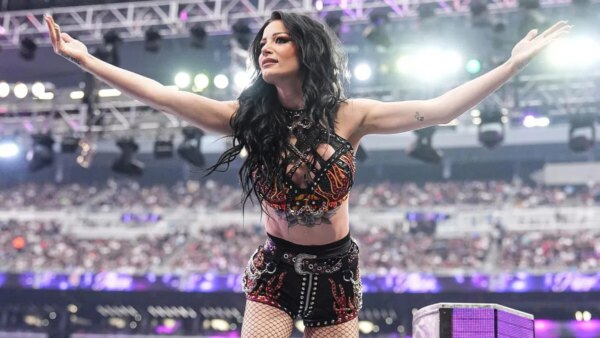 ‘Vamos vadia’ – Paige responde à estrela da WWE depois de ser chamada nos bastidores