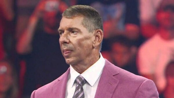 Ex-empresário da WWE diz que Vince McMahon pode precisar morrer antes de um grande momento