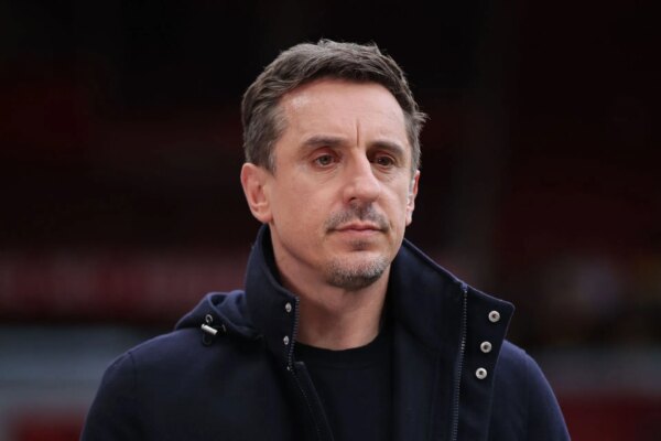 Gary Neville pede ao técnico da Inglaterra, Thomas Tuchel, que desista de 2 estrelas do Three Lions para o confronto da Copa do Mundo da FIFA no Panamá