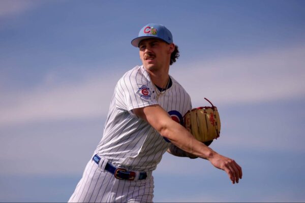 Jaxon Wiggins, o melhor arremessador, poderá retornar de lesão a tempo de ajudar os Cubs nesta temporada?