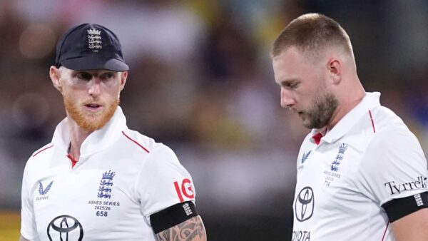 Ben Stokes: Capitão da Inglaterra e Gus Atkinson inocentados das acusações pelo Regulador de Críquete após investigação de incidente em boate | Notícias de críquete