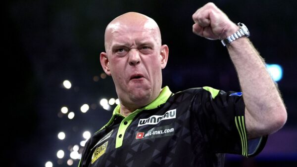Slovak Darts Open: Programação e resultados enquanto o European Tour visita Bratislava com Michael van Gerwen, Gerwyn Price e Stephen Bunting em ação | Notícias sobre dardos