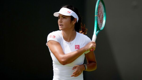 Emma Raducanu: Preocupações com a condição física em Wimbledon aumentam à medida que o número 1 britânico interrompe breve sessão de treinos | Notícias sobre tênis
