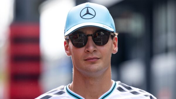 Russell ‘100 por cento’ certo de que dirigirá pela Mercedes em 2027