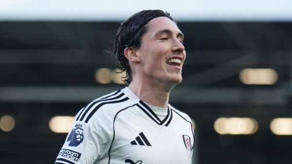 Notícias sobre transferência do Leeds: Acordo de Harry Wilson alcançado quando o meio-campista deve assinar gratuitamente quando o contrato do Fulham expirar | Notícias de futebol