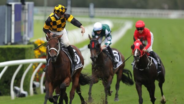 Hoje no Royal Ascot: Joliestar da Austrália lidera invasores nas Estacas do Jubileu da Rainha Elizabeth II | Notícias sobre corridas