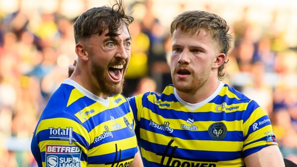 Super League: Warrington Wolves enfrenta lesões para derrotar os Catalans Dragons por 18-16 e empatar em pontos com o líder Leeds Rhinos | Notícias da Liga de Rugby