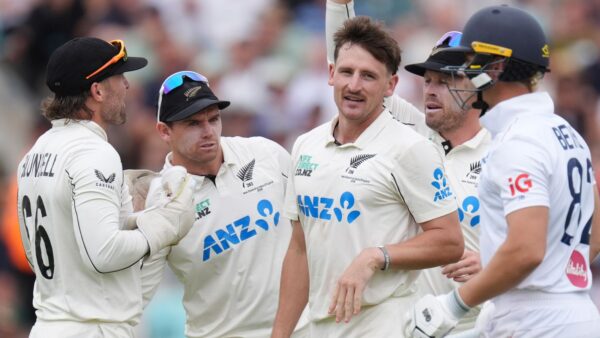 Inglaterra x Nova Zelândia, segundo teste, terceiro dia AO VIVO! Pontuação de críquete, atualizações, vídeo e análise enquanto Joe Root assume o cargo de capitão no Kia Oval | Notícias de críquete