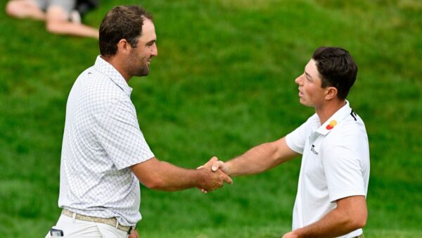 Campeonato Travellers: Viktor Hovland lidera Scottie Scheffler na rodada final | Notícias sobre golfe
