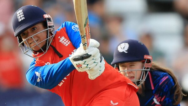 Inglaterra x Índias Ocidentais: Nasser Hussain implora que Inglaterra ‘quantidade desconhecida’ mostre sua coragem no teste mais difícil da Copa do Mundo até agora | Notícias de críquete
