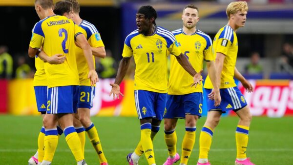 Elanga garante vaga para a Suécia nas eliminatórias da Copa do Mundo com empate no Japão