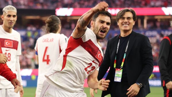 Turquia 3 – 2 EUA