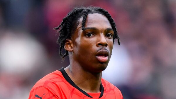 Notícias sobre transferência do Liverpool: Jeremy Jacquet conclui oficialmente a transferência de £ 60 milhões do Rennes para Anfield | Notícias de futebol