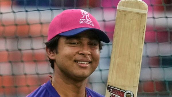 Vaibhav Sooryavanshi: Por que o batedor de 15 anos foi impossível de ignorar pela Índia e ele jogará contra a Inglaterra na série T20 de verão? | Notícias de críquete